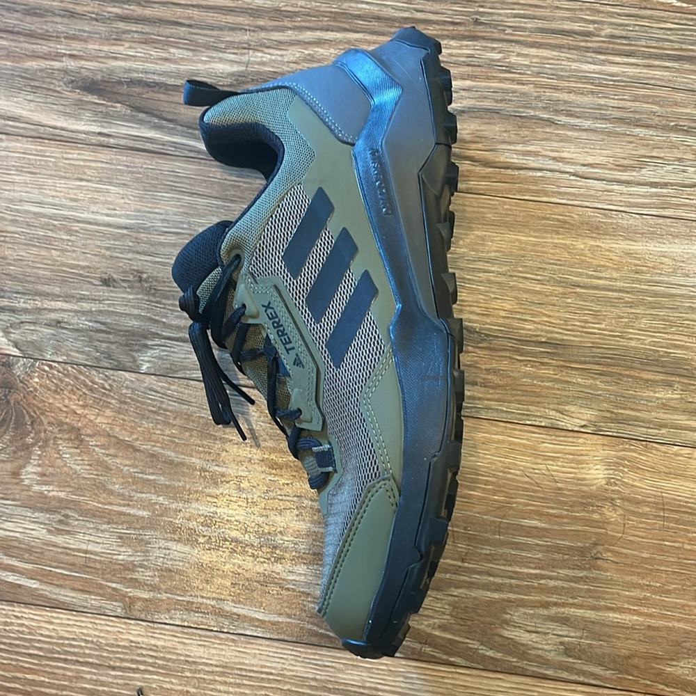 Adidas Terrex - image 6